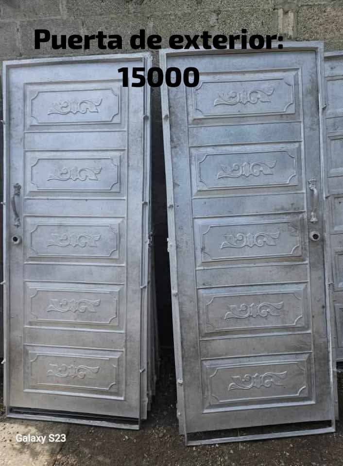 Puertas de aluminio fundido 